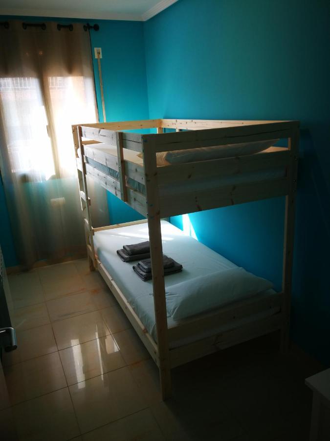 8Beds Vila-Seca Kültér fotó